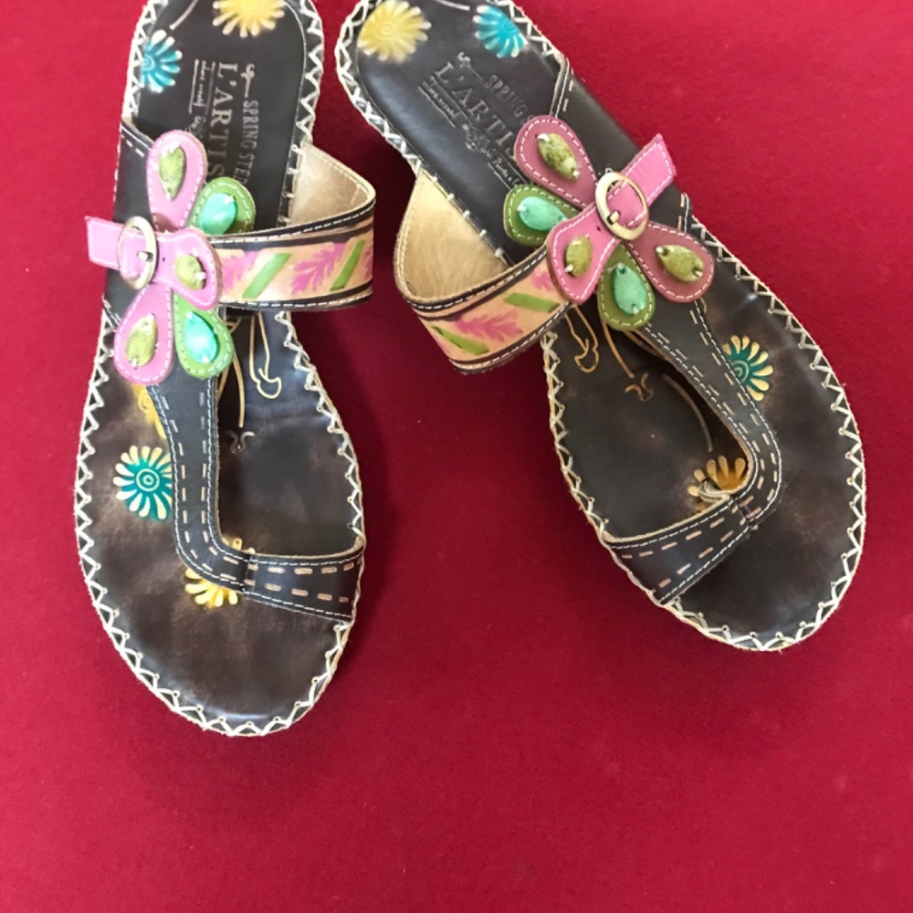 Women sandals 9